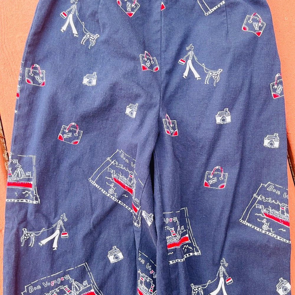 Talbots Stretch Capris Lady Walking A Dog Pattern. Pre-owned